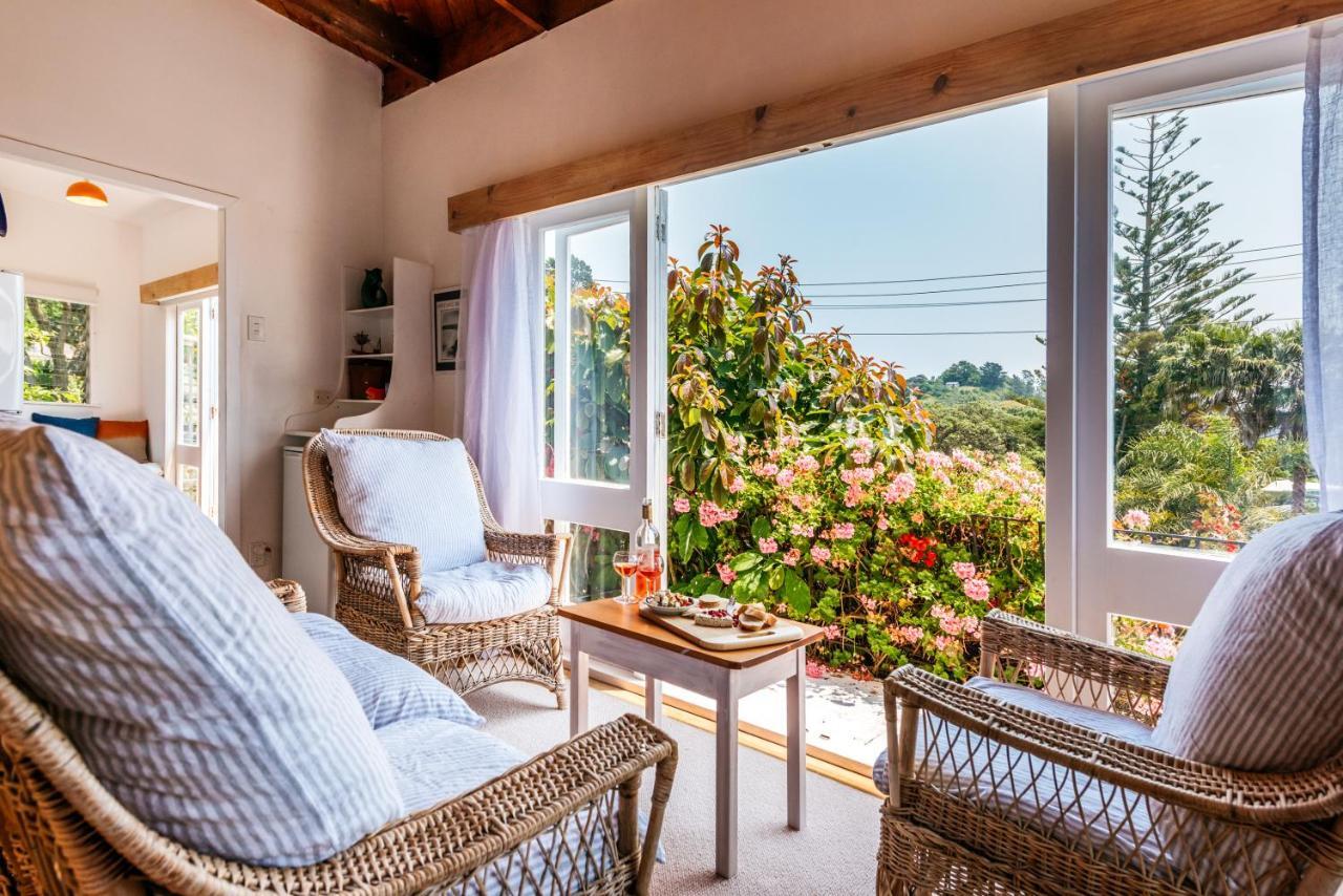 Sunshine Cottage By The Sea - Stay Waiheke Onetangi Εξωτερικό φωτογραφία
